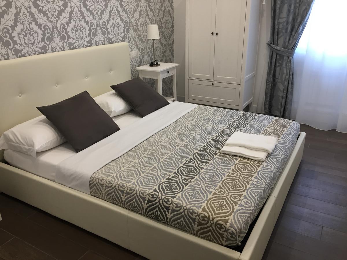 Suite Colosseo Apt. Roma Exterior foto
