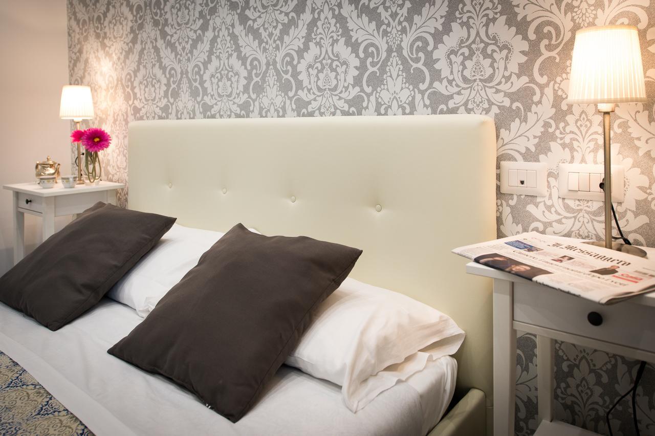 Suite Colosseo Apt. Roma Exterior foto